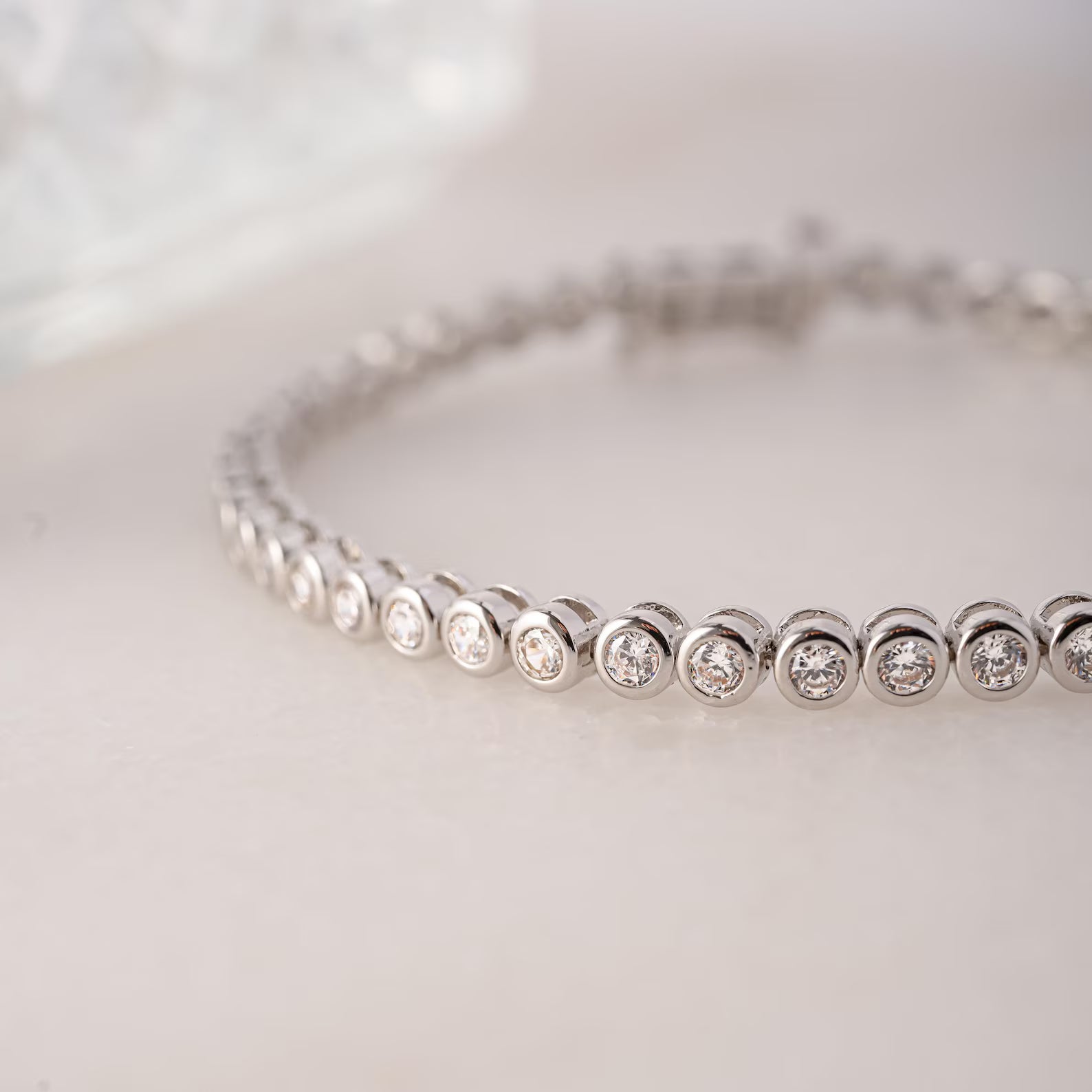 Round Tennis Bracelet
